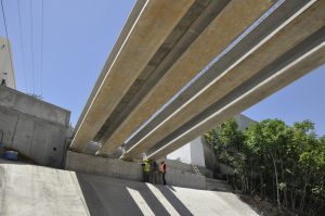 PONT À POUTRES POUR TECNIS (RÉSEAU FERROVIAIRE RAPIDE DE TUNIS)